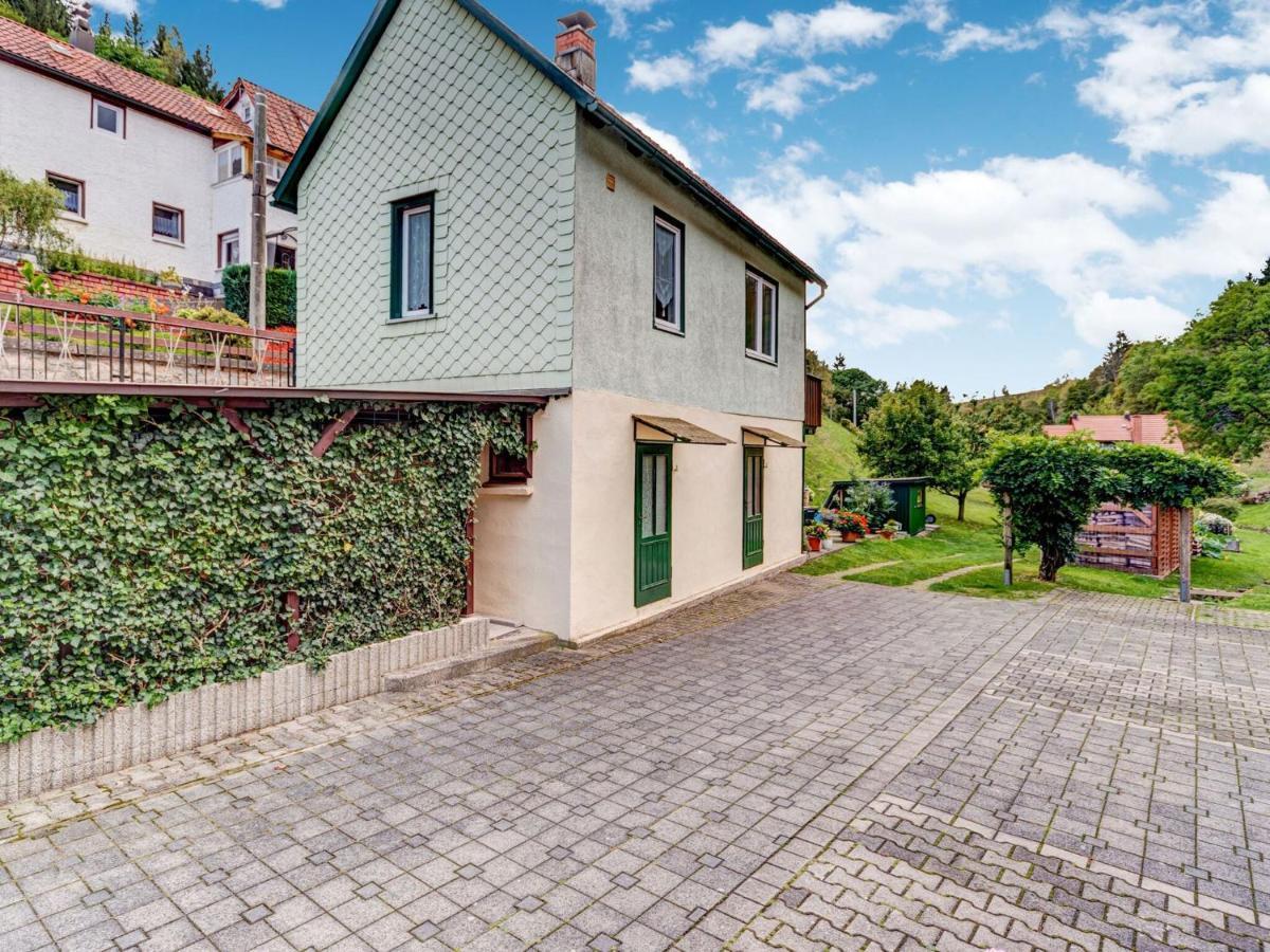 Holiday Home With Garden Langenbach  ภายนอก รูปภาพ