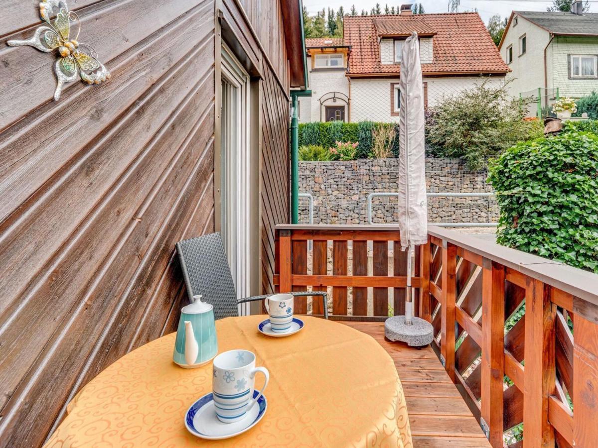 Holiday Home With Garden Langenbach  ภายนอก รูปภาพ
